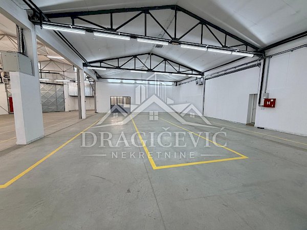 Hala za izdavanje 2000m2 sa dozvolama za proizvodnju i skladištenje lekova